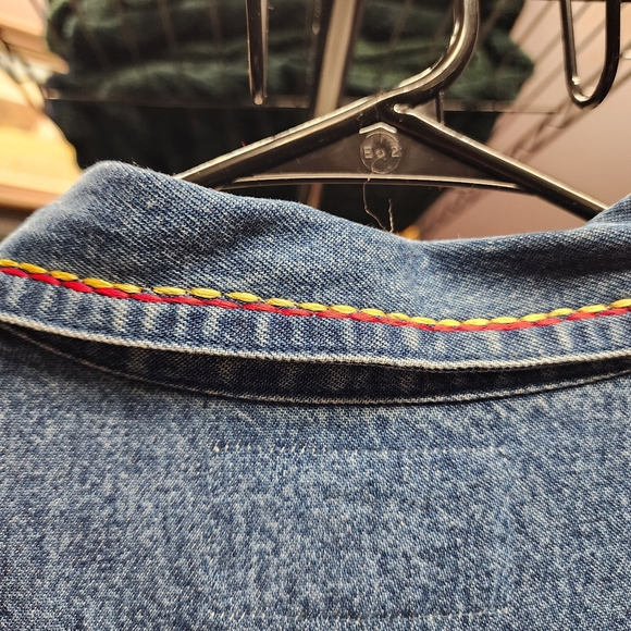 VINTAGE TANTRUMS Embroidered Lightweight Denim Jacket L - Picture 5 of 8